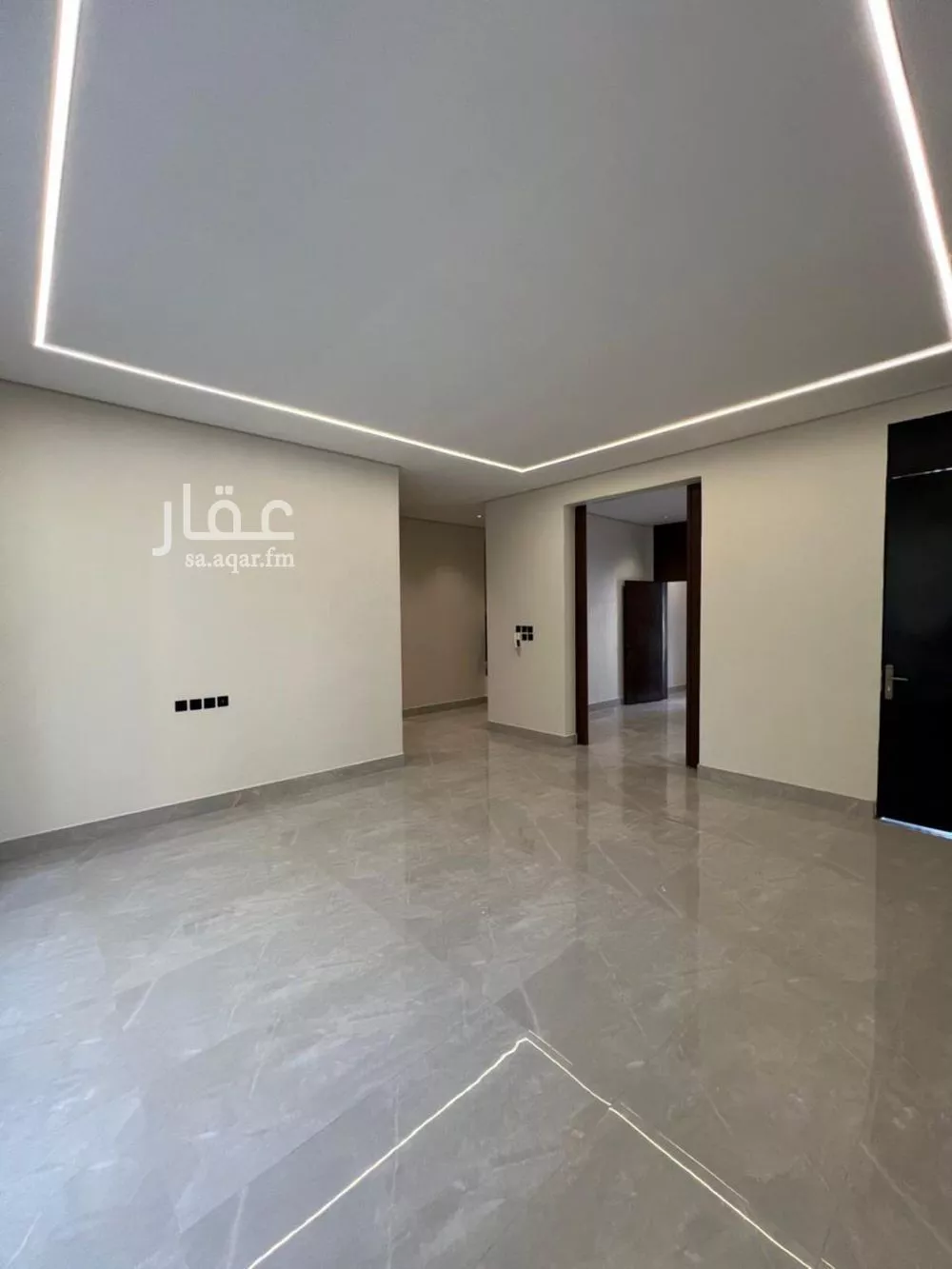 فيلا 7 غرف في الشرق 4