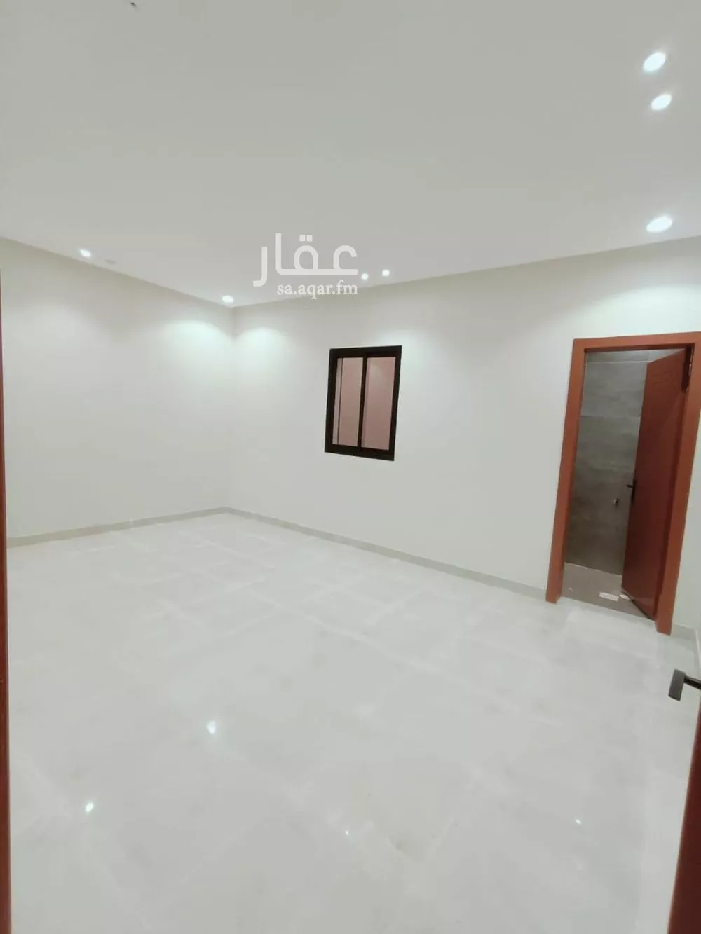 دور 5 غرف في عكاظ 5