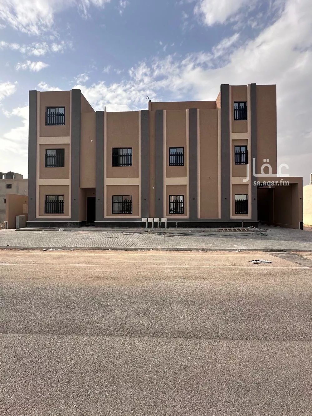 فيلا 5 غرف في ظهرة لبن 1