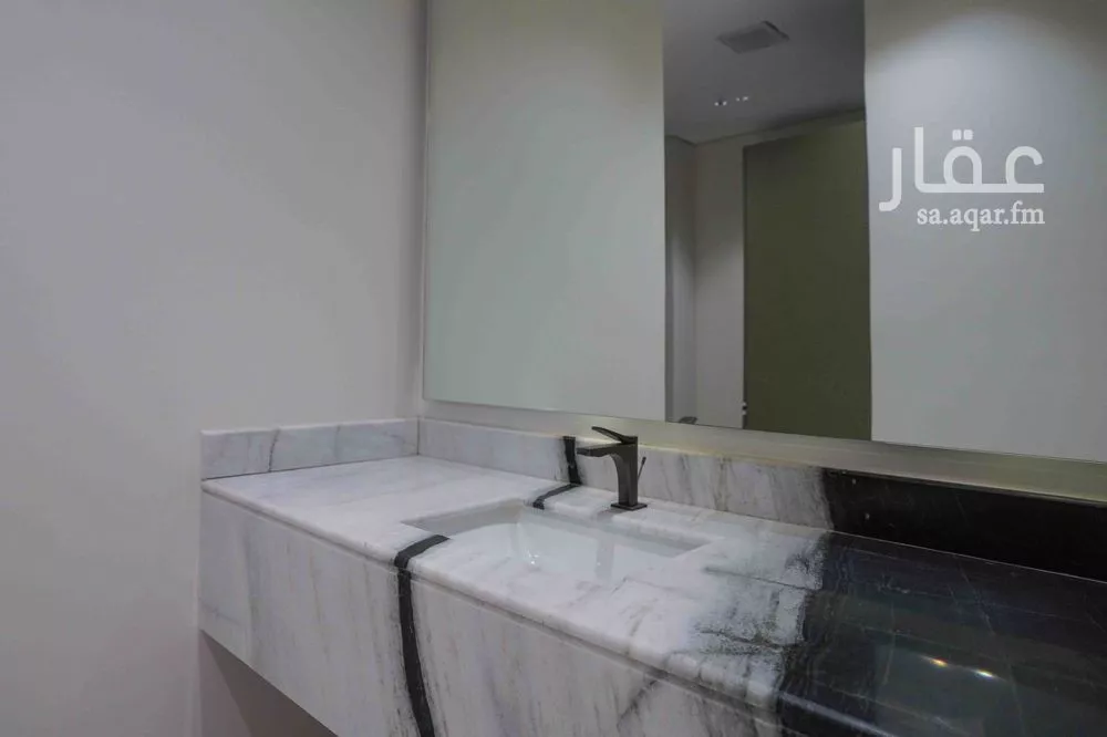 شقة 2 غرف في العارض 5