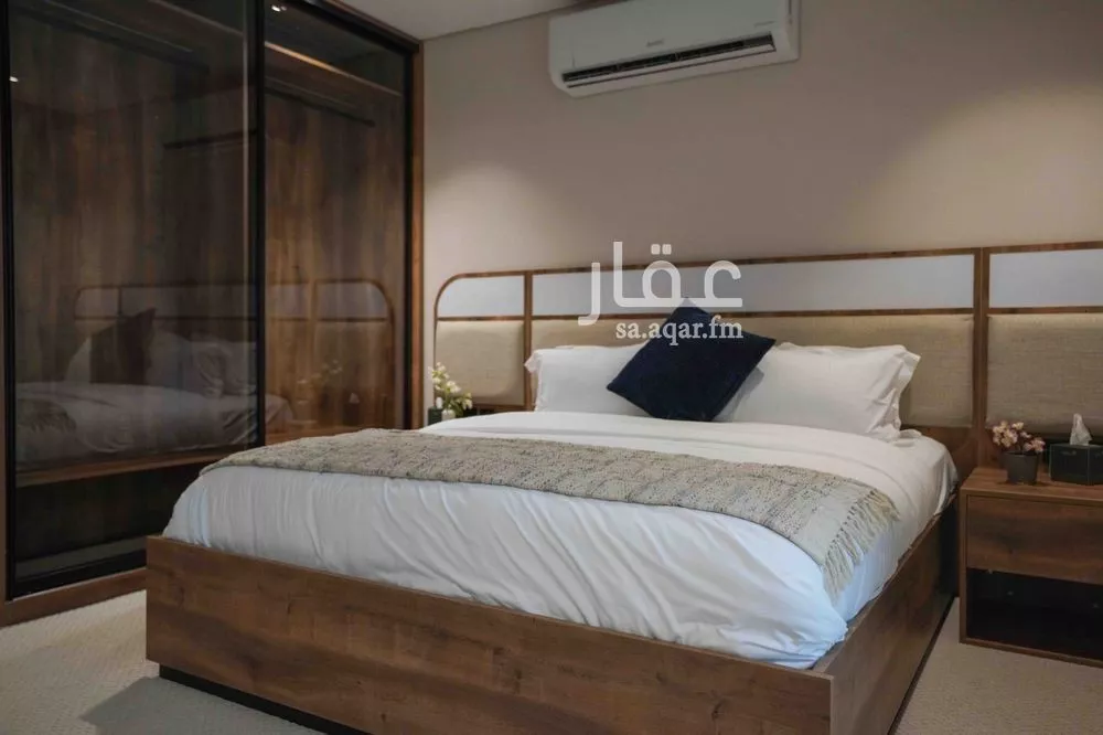 شقة 1 غرف في الملقا 4