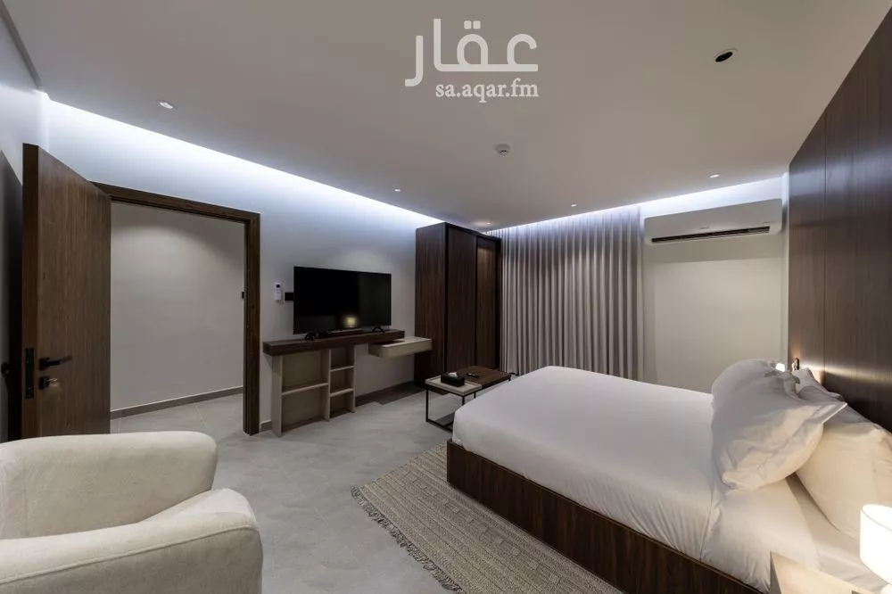 شقة 2 غرف في الملقا 4