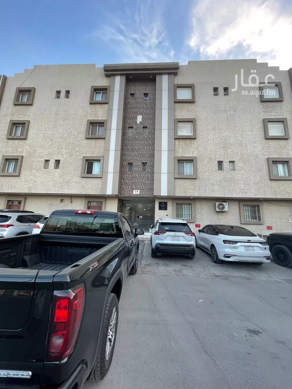 شقة 3 غرف في الملقا