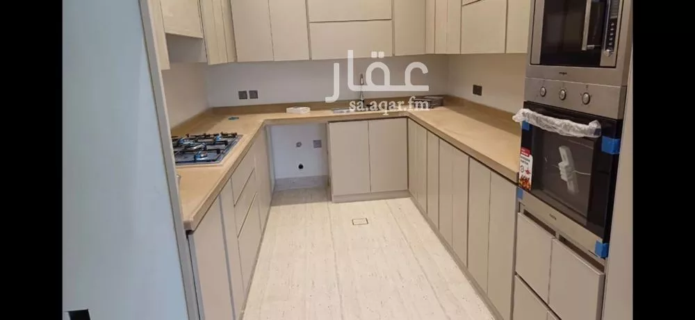 شقة 3 غرف في الملقا 2