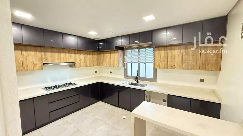 فيلا 6 غرف في النرجس 2