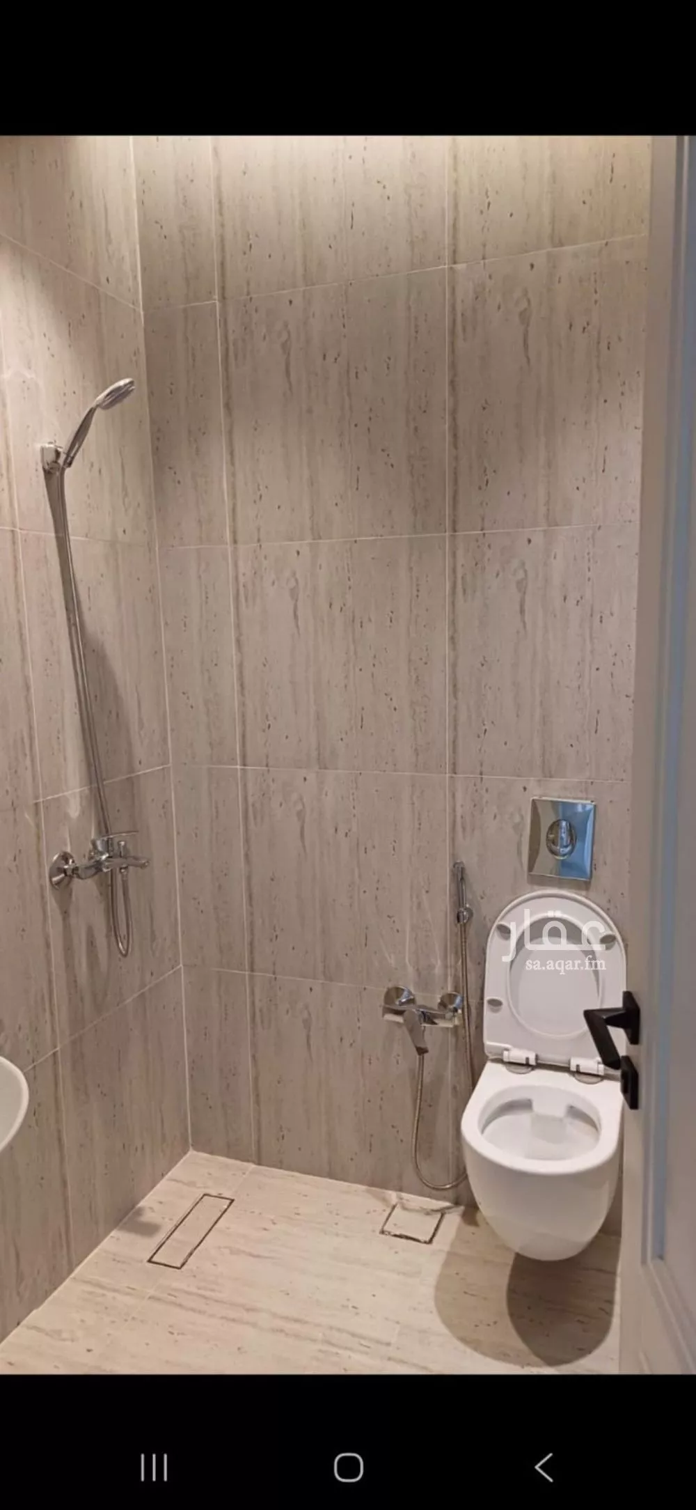 شقة 3 غرف في الملقا 4