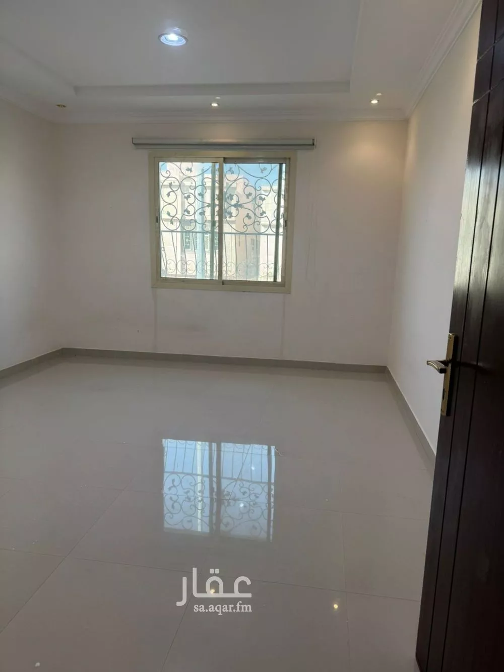 فيلا 5 غرف في طويق 2