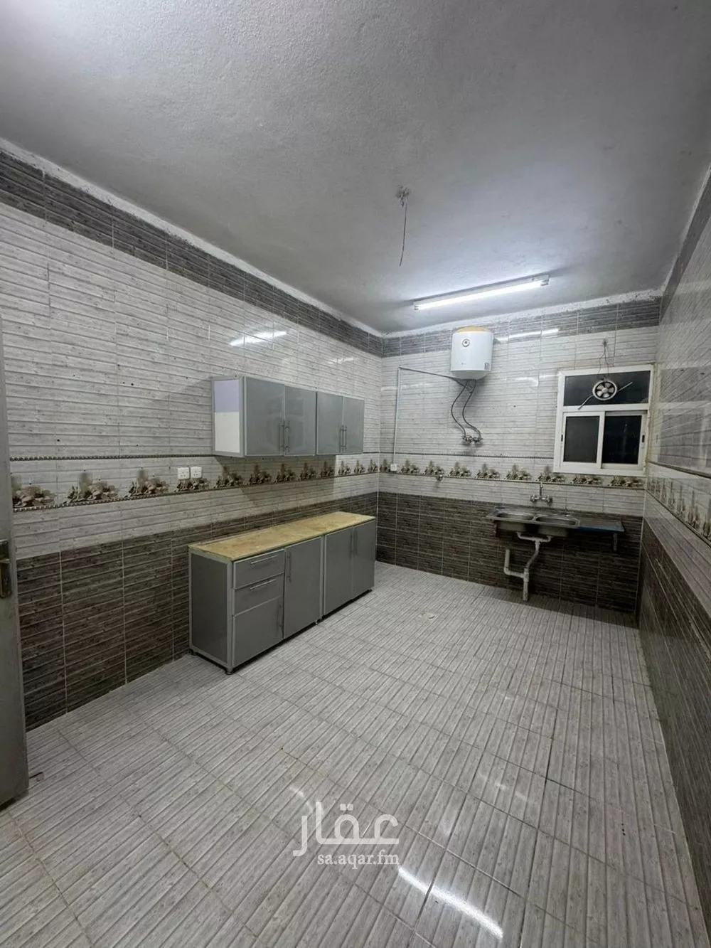 3 bedroom floor in Al Janadriyah 5