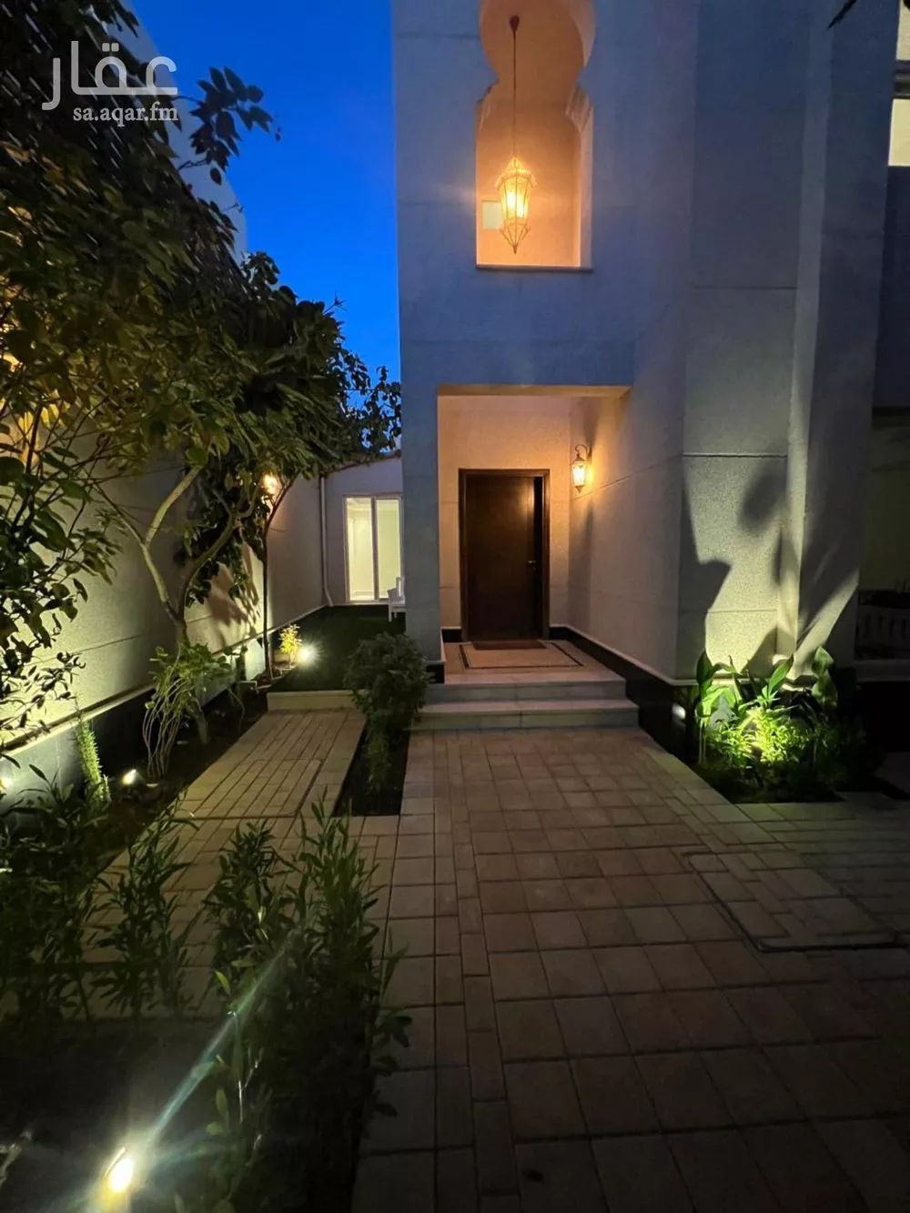 6 bedroom villa in Al Yasmin 3