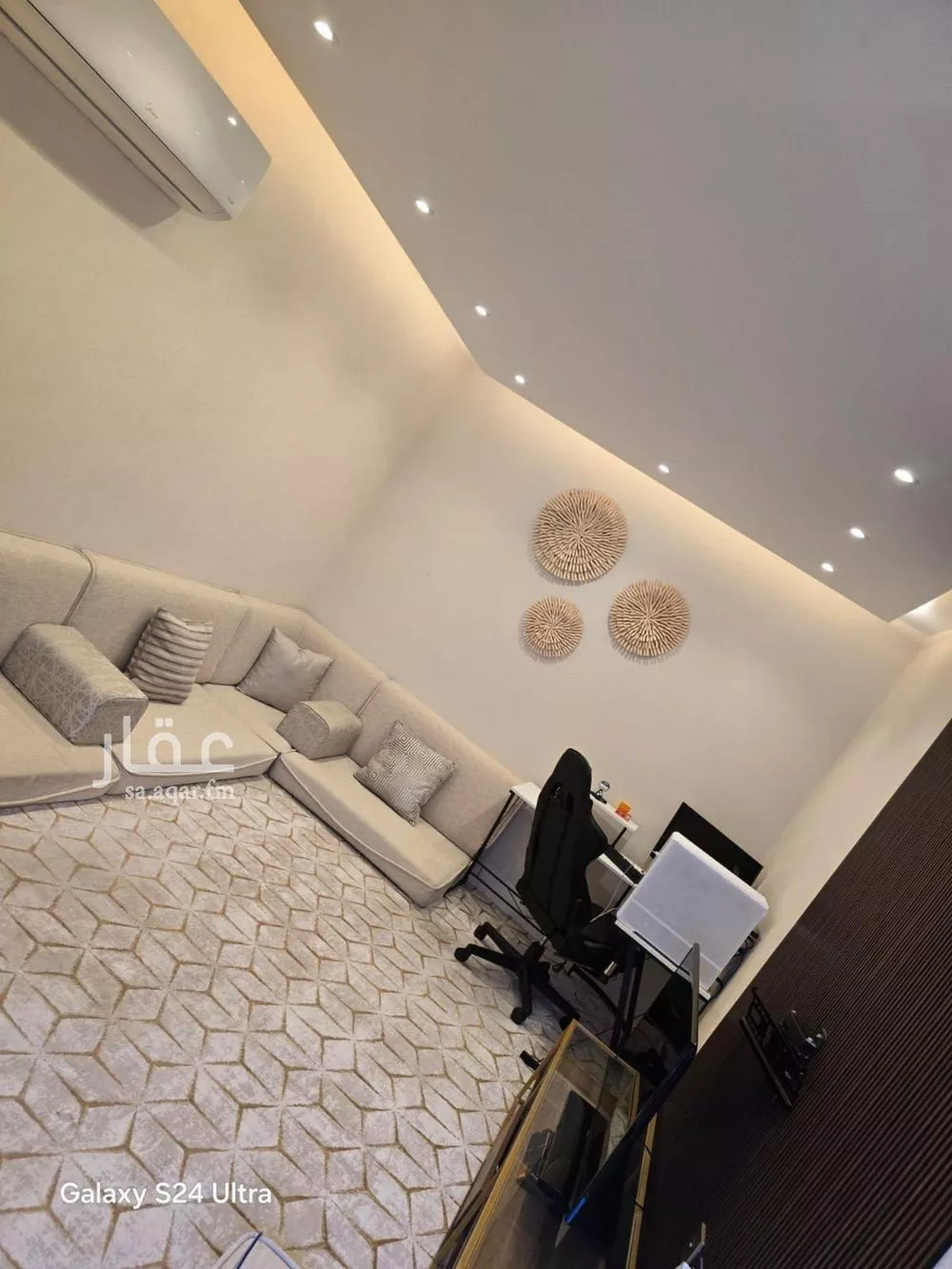 6 bedroom villa in Al Yasmin, Riyadh 7