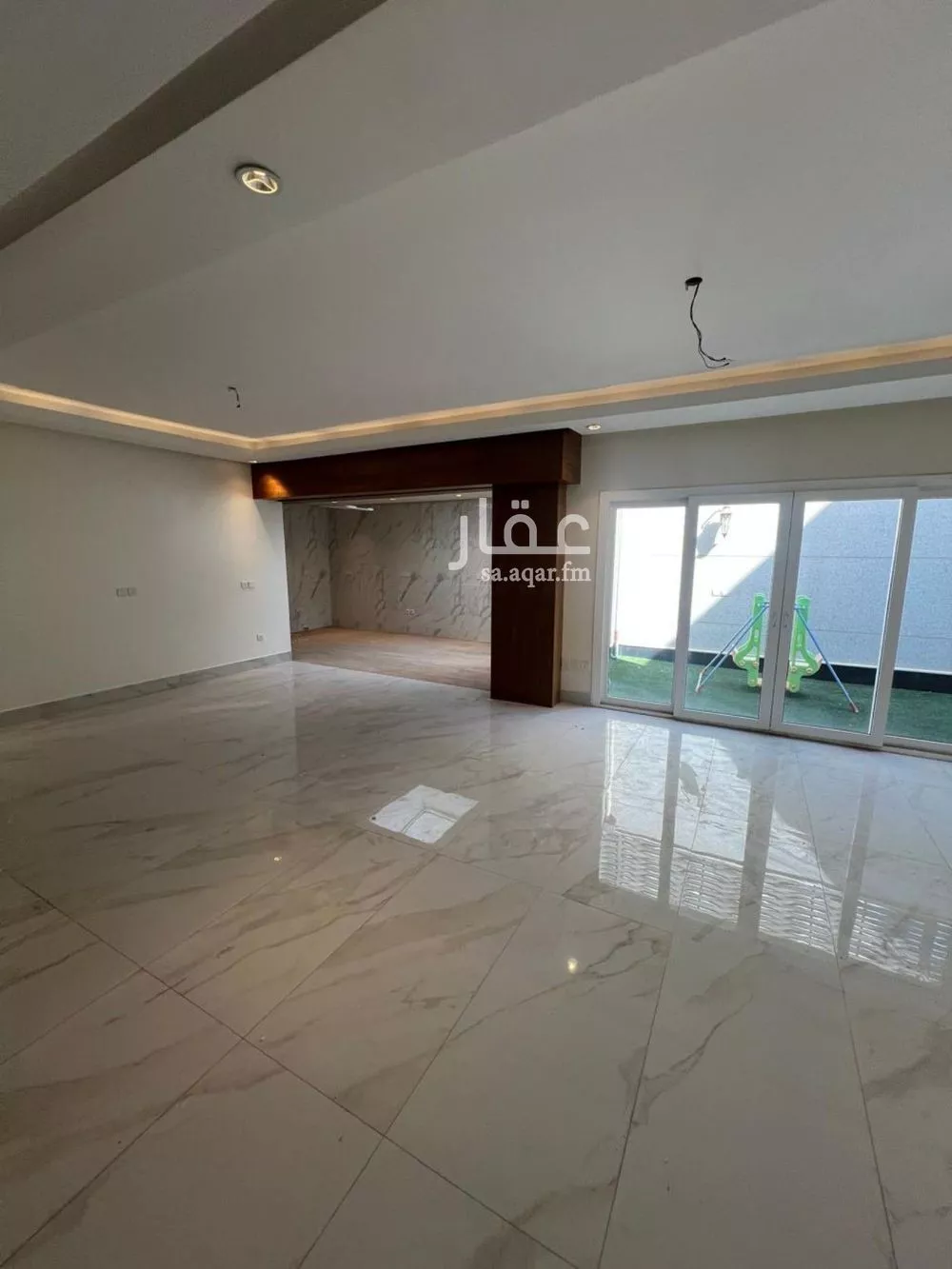 6 bedroom villa in Al Yasmin 1