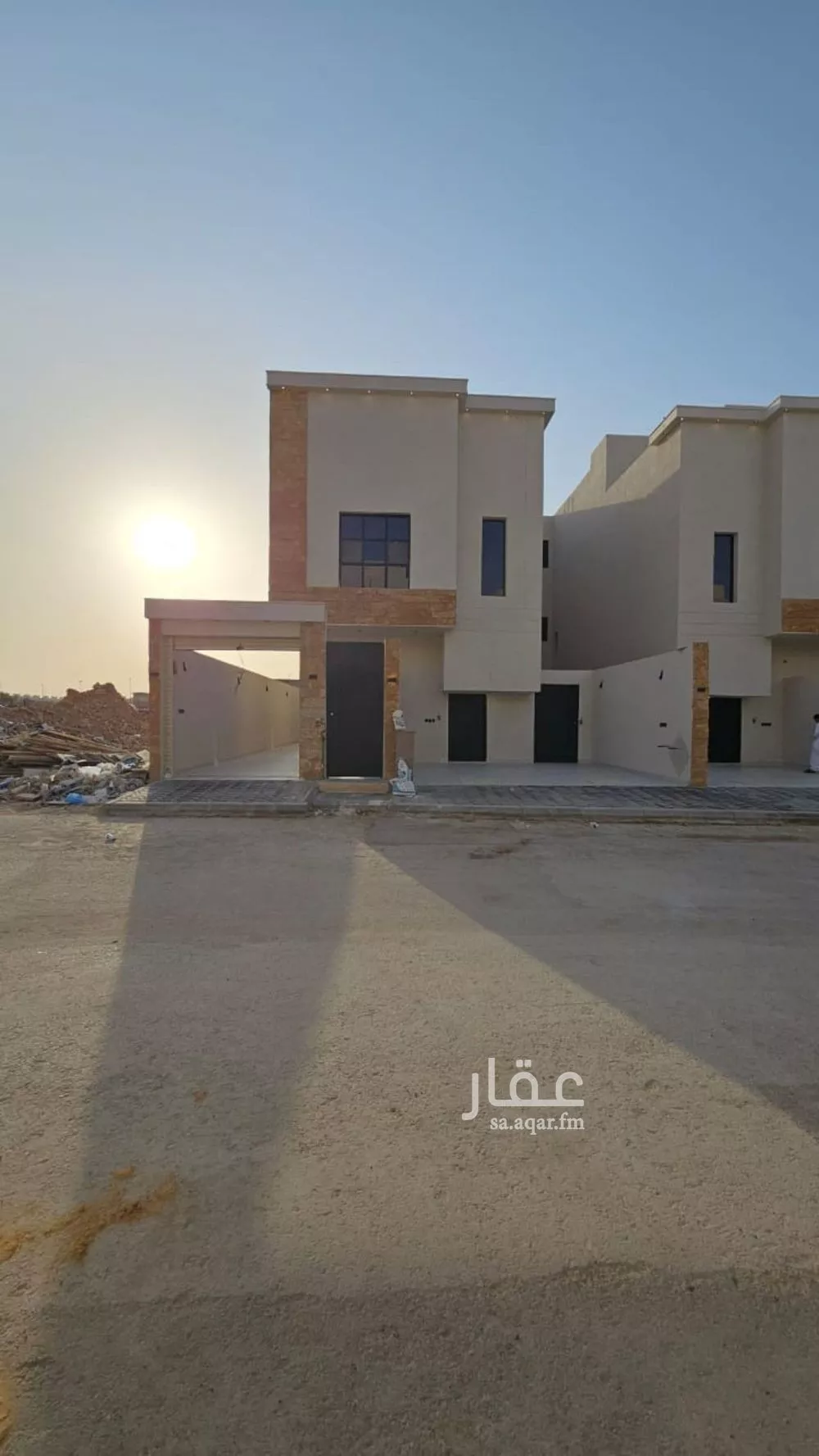 4 bedroom floor in Okaz 1