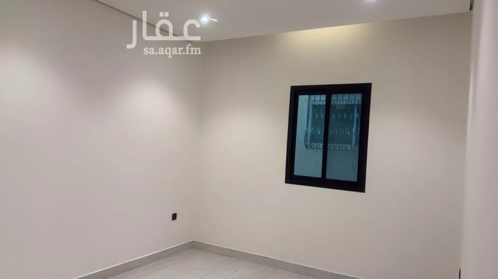 شقة 3 غرف في العارض 4