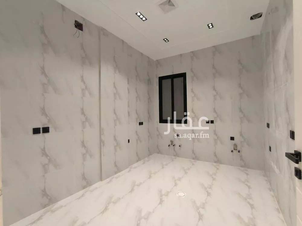 شقة 4 غرف في الزهرة 5