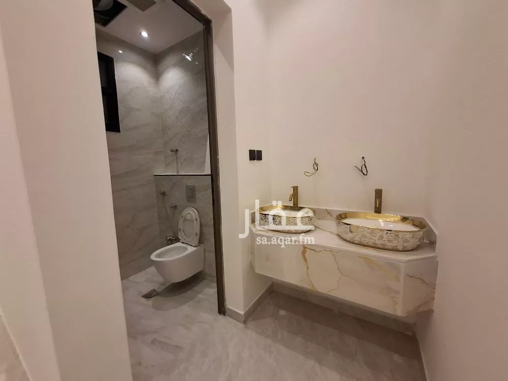 4 bedroom apartment in Badr, Riyadh 14