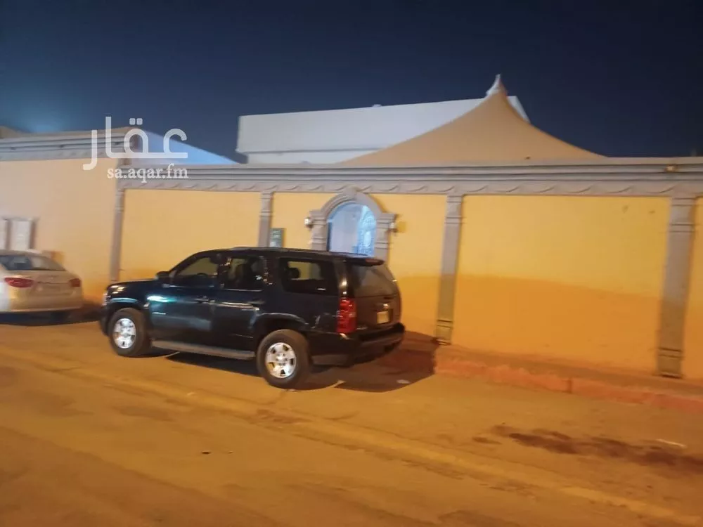 فيلا 6 غرف في النظيم 3