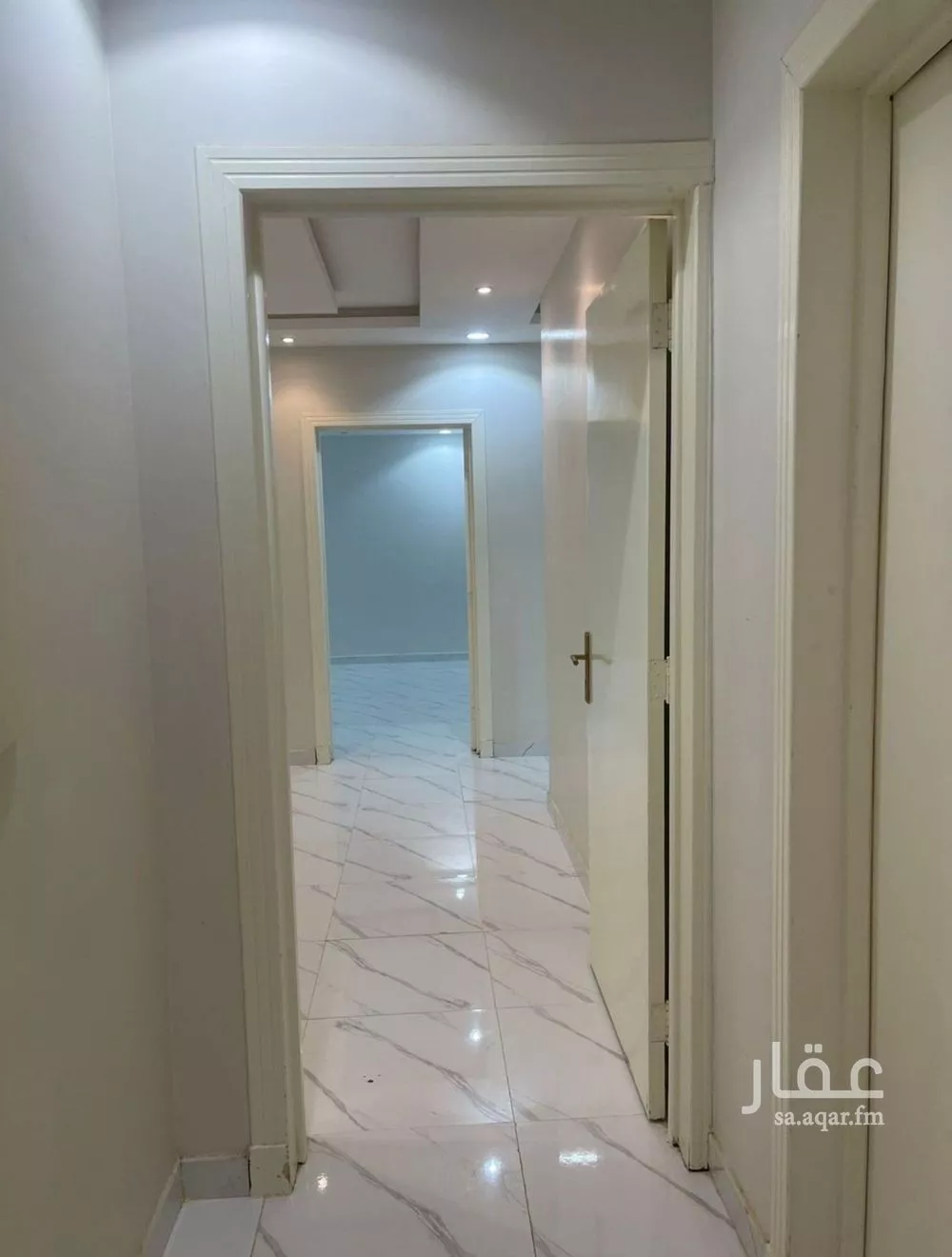 3 bedroom floor in Tuwaiq 4