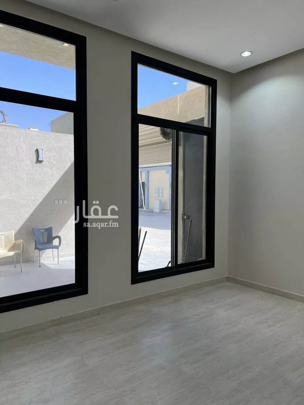 فيلا 4 غرف في الرمال 3