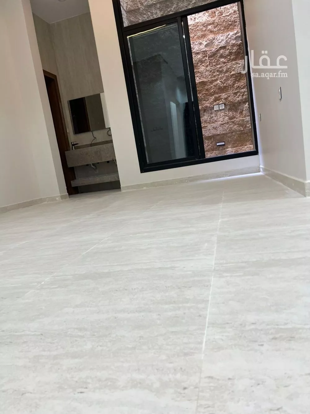 فيلا 4 غرف في الرمال 5