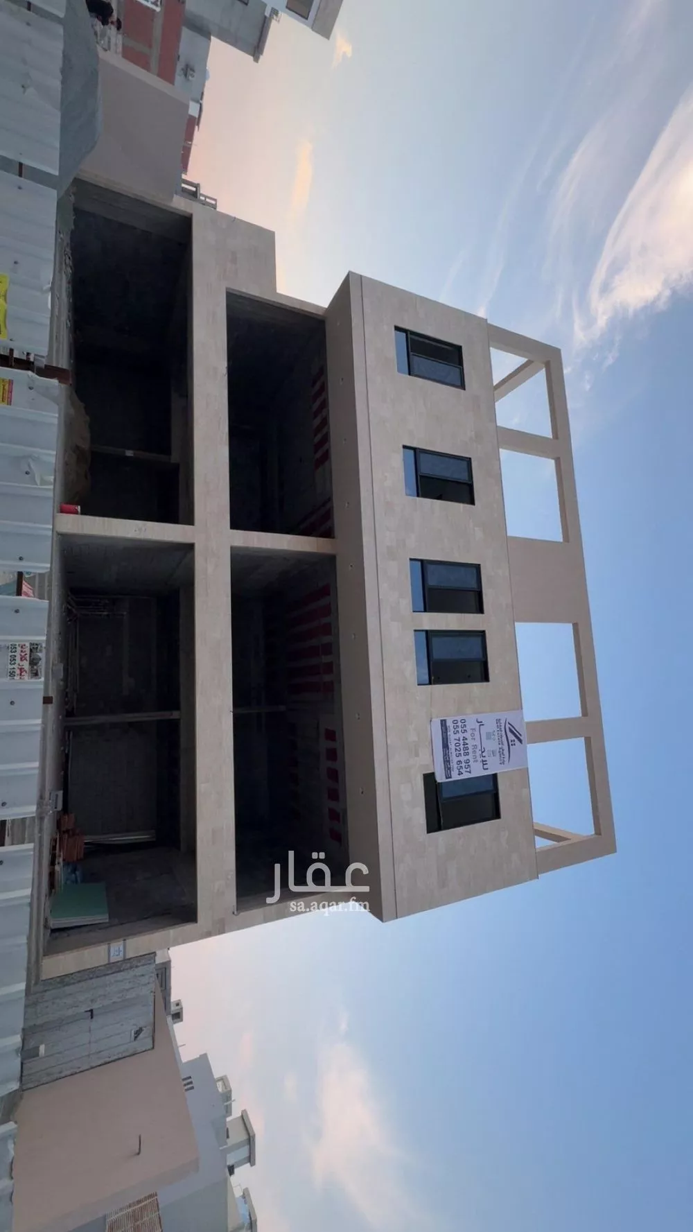 عمارة 588 م² في الصوارى 1