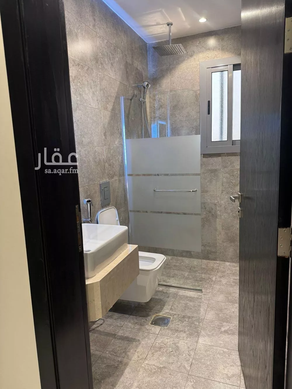 شقة 4 غرف في الصوارى 3