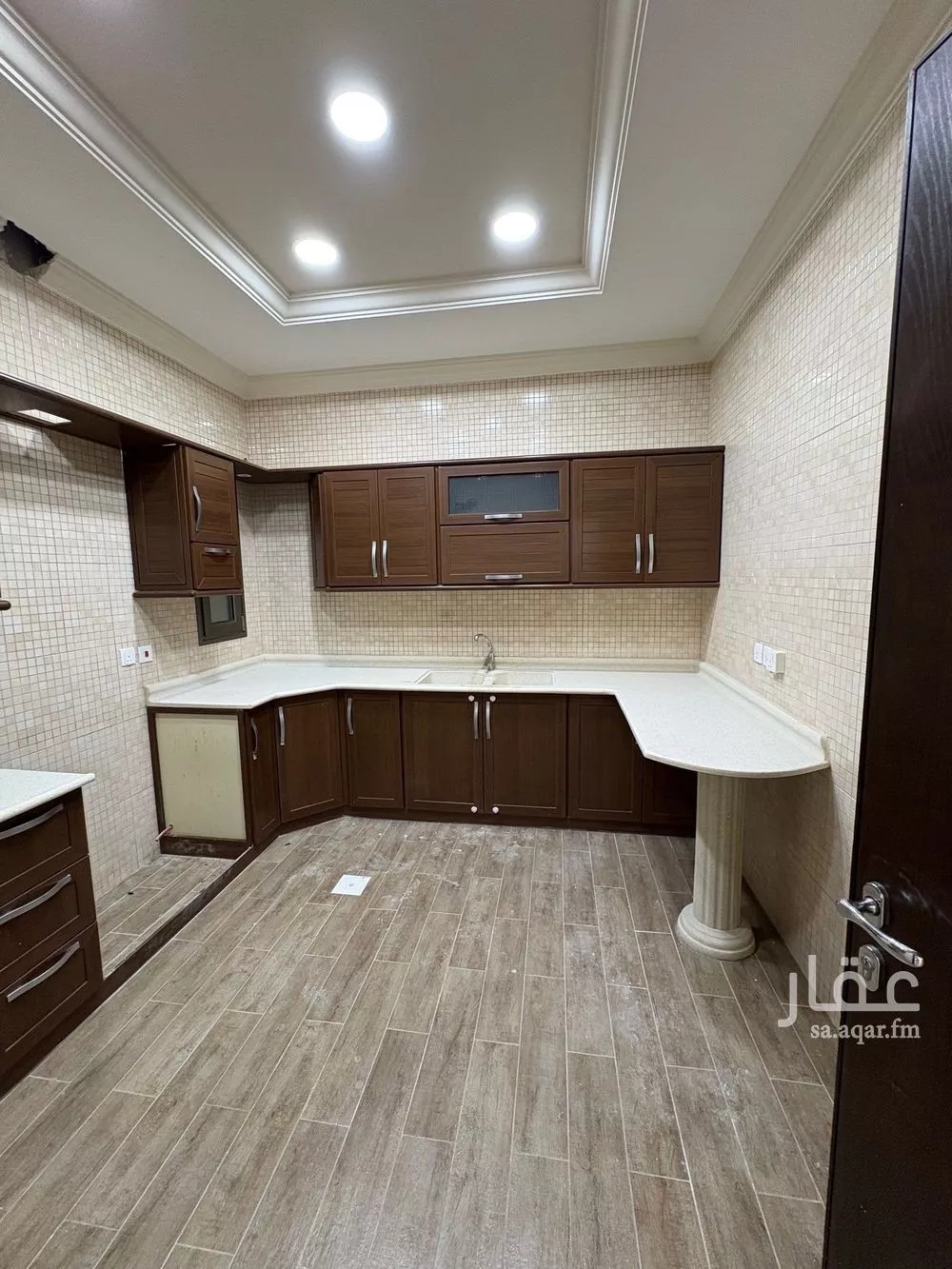 شقة 4 غرف في الياقوت، جدة 30