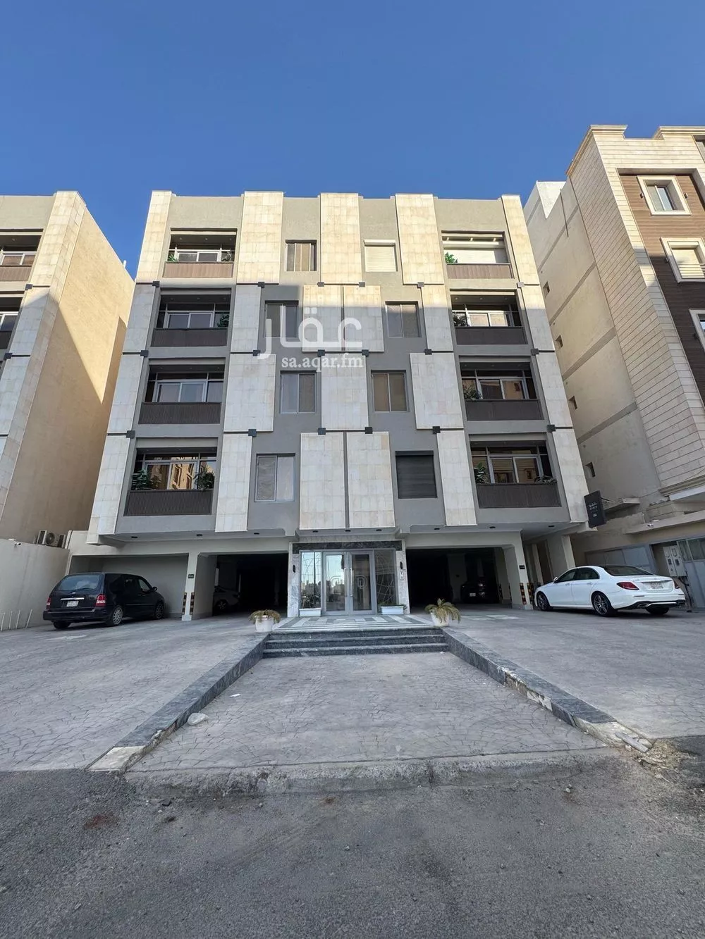 شقة 4 غرف في الصوارى 1