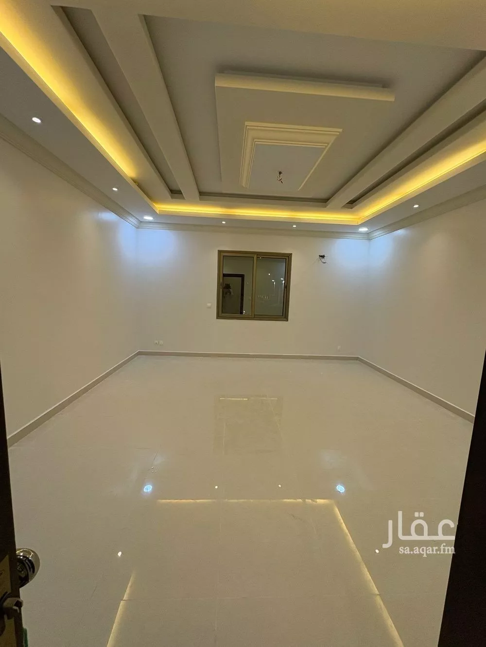 شقة 4 غرف في الياقوت، جدة 25