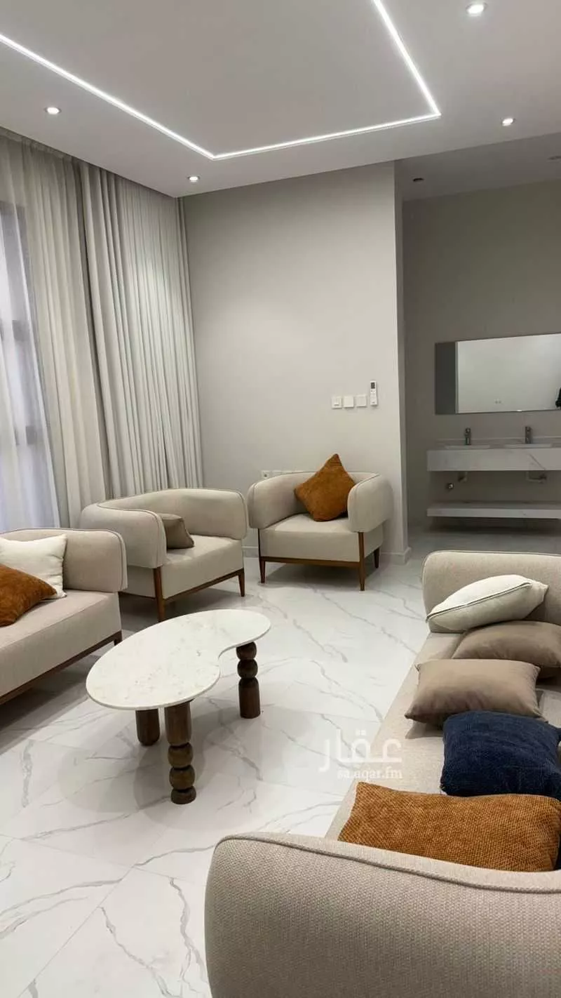 فيلا 5 غرف في الملك فيصل 2