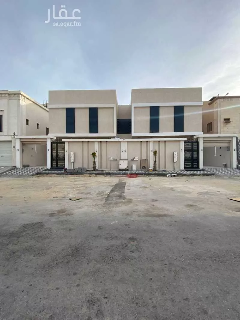 فيلا 8 غرف في الصواري