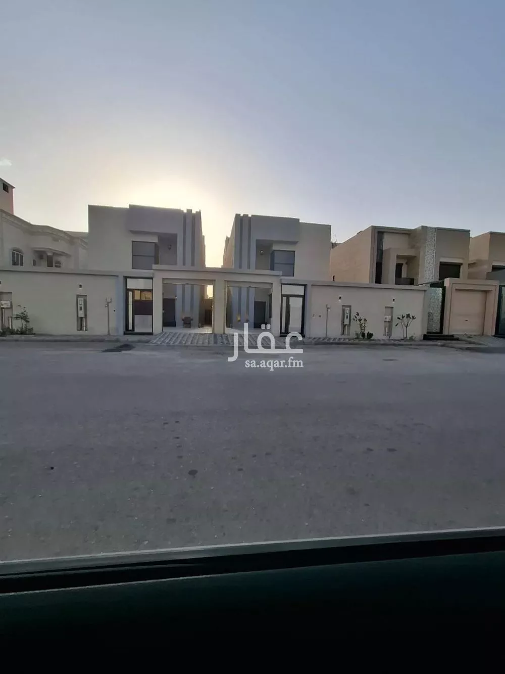 فيلا 9 غرف في الشراع