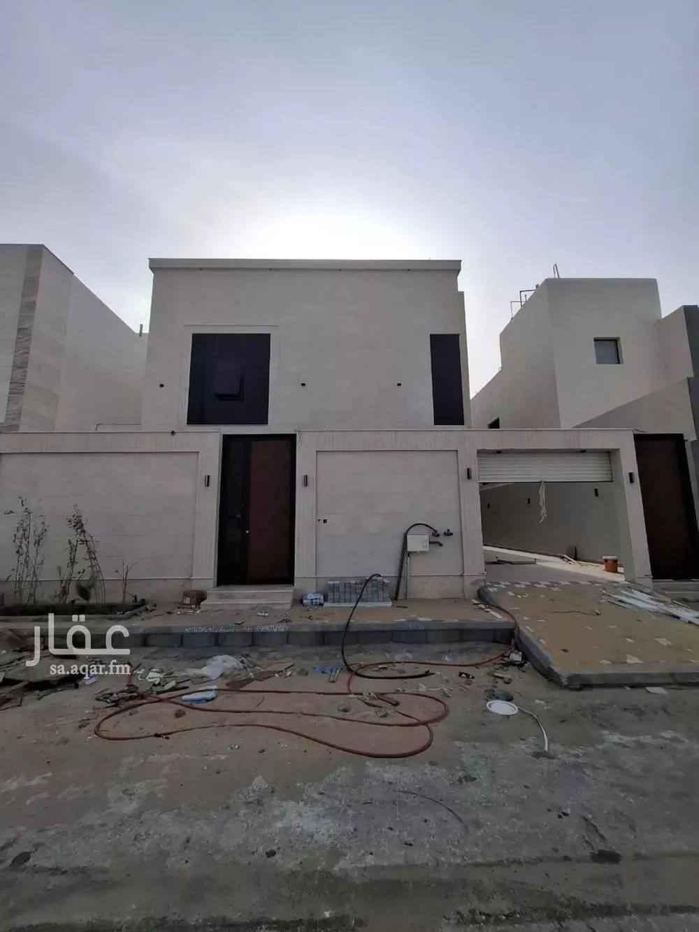 فيلا 9 غرف في الامواج