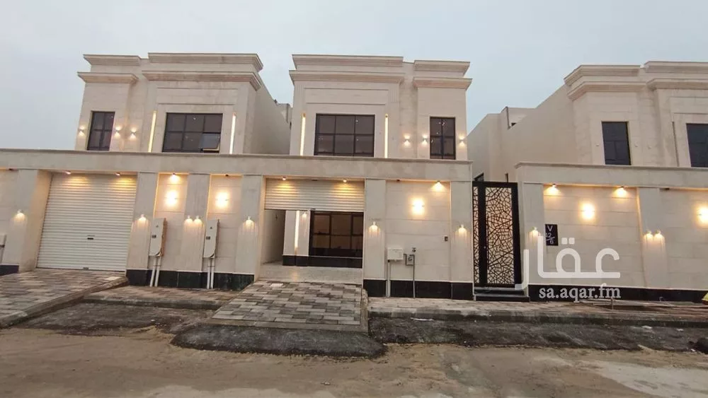 9 bedroom villa in As Sawari