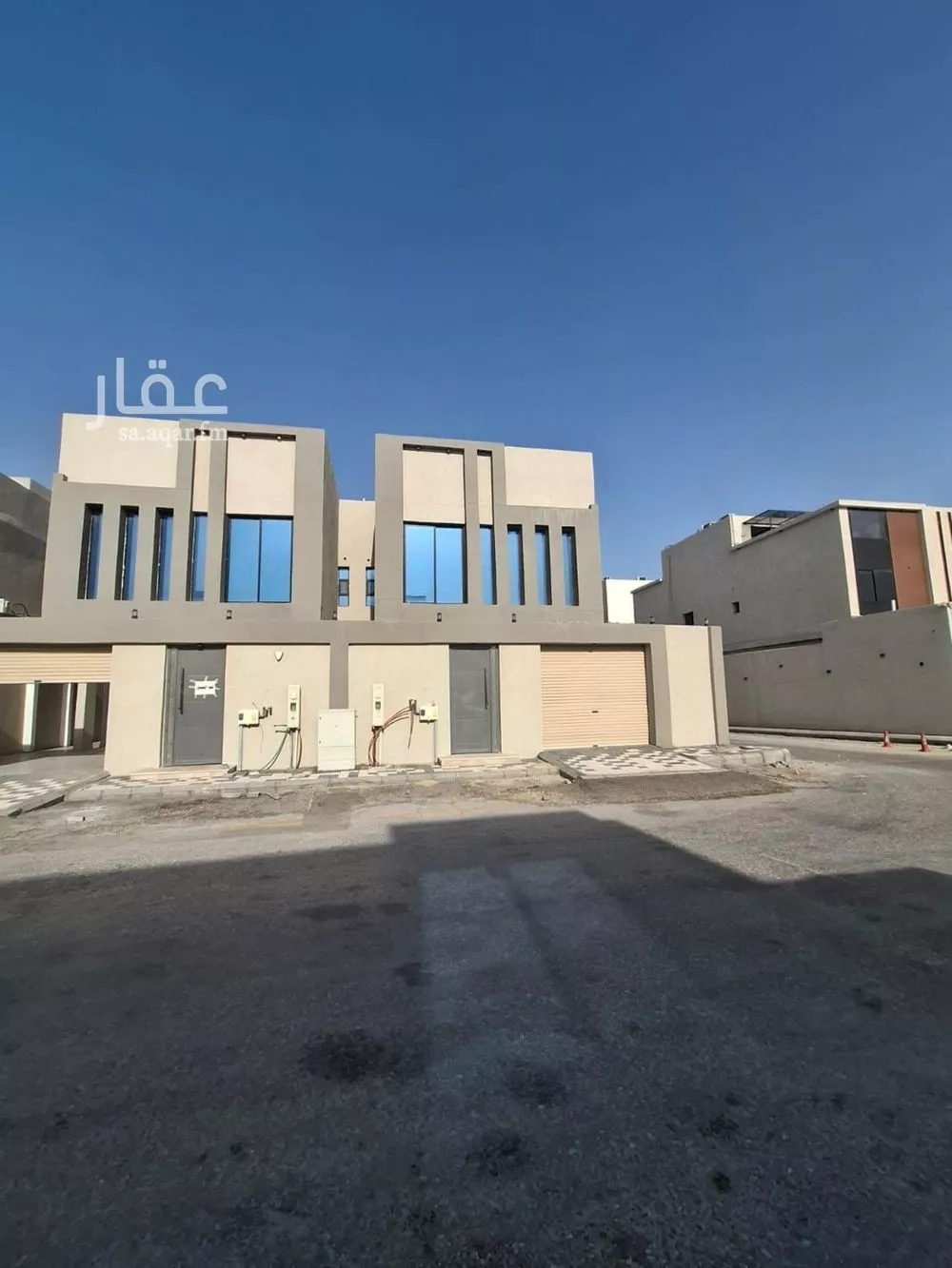 فيلا 7 غرف في الامواج