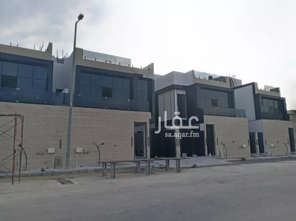 فيلا 7 غرف في الشراع