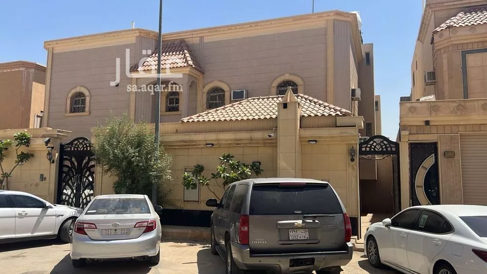 فيلا 5 غرف في اشبيلية 1