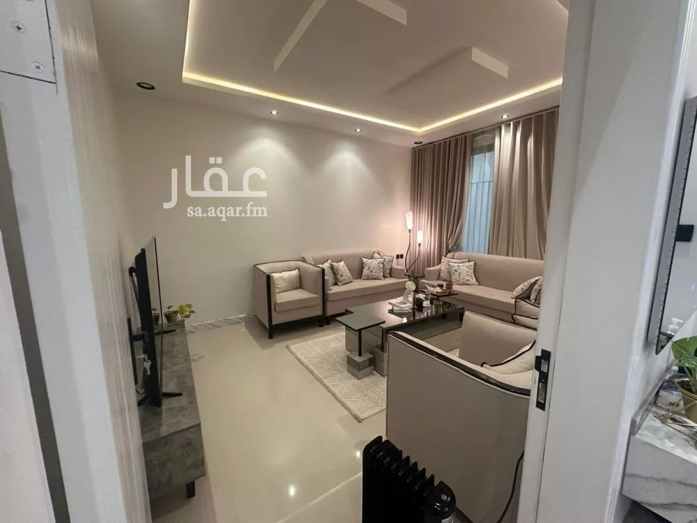 8 bedroom villa in Al Munsiyah 2