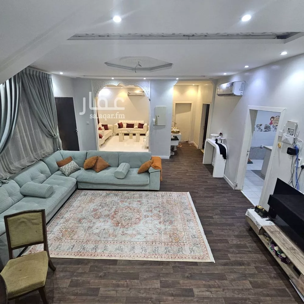 فيلا 5 غرف في الرمال 2