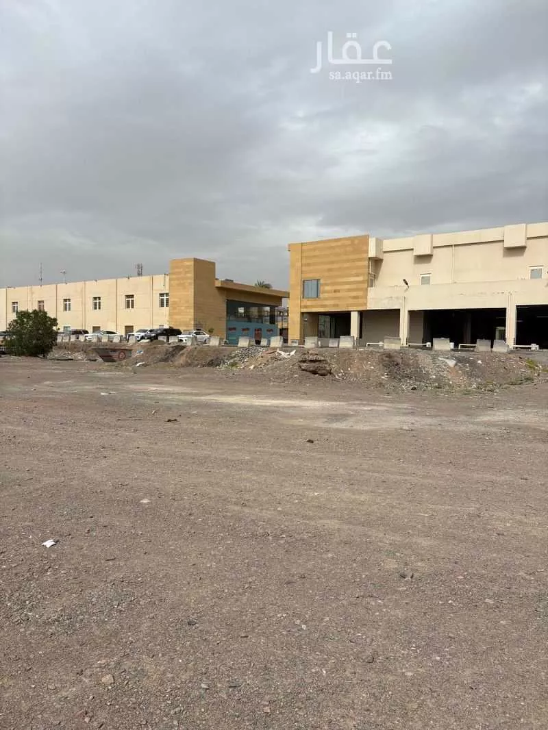 أرض 330 م² في القبلتين 3
