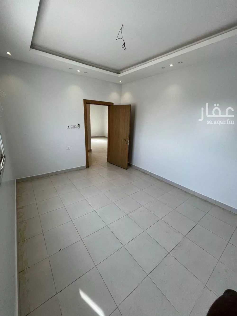 شقة 3 غرف في العارض 4