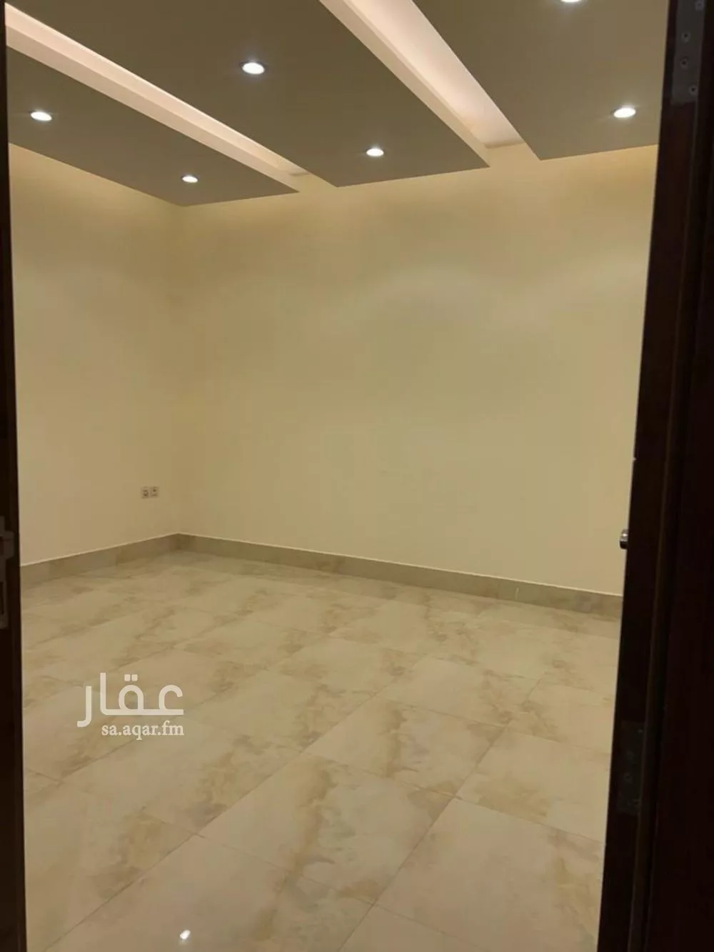 شقة 3 غرف في النرجس 4