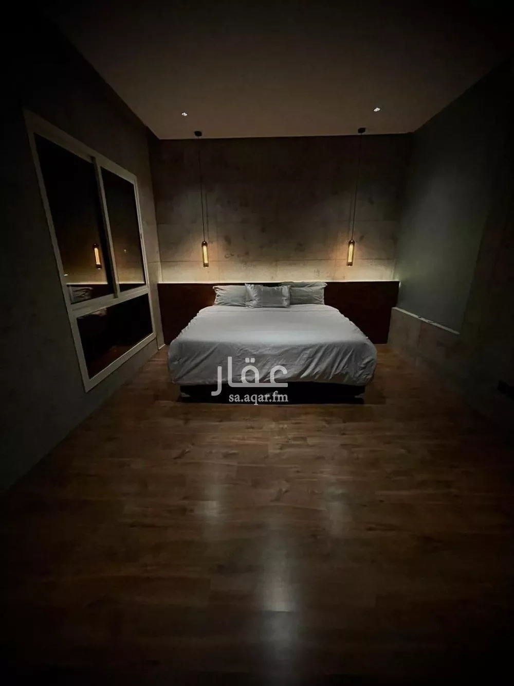 فيلا 5 غرف في العارض 1