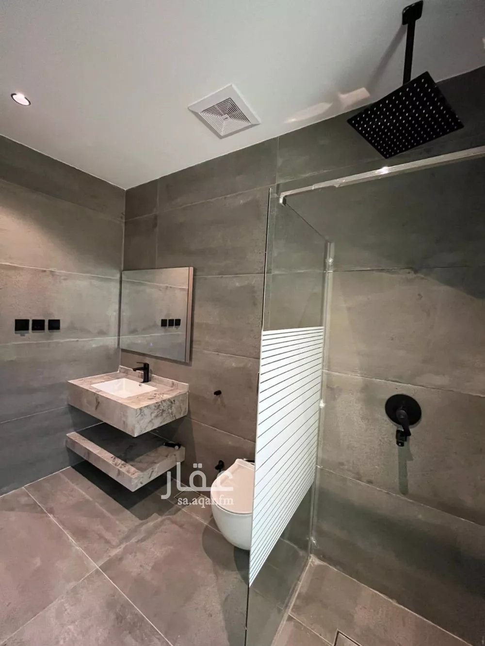 فيلا 6 غرف في اللؤلؤ 4