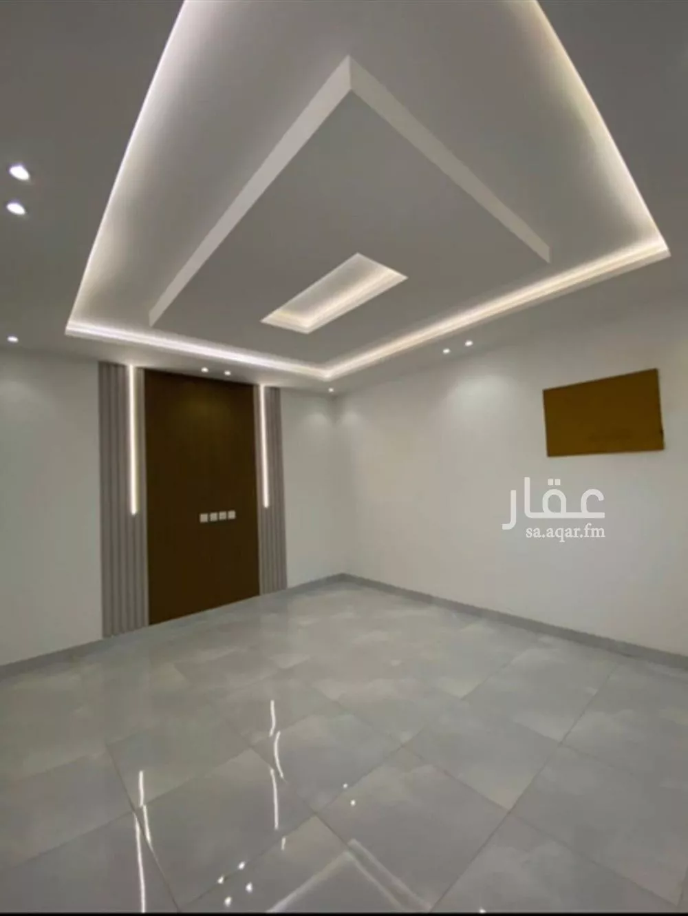 شقة 6 غرف في الملك فهد 2