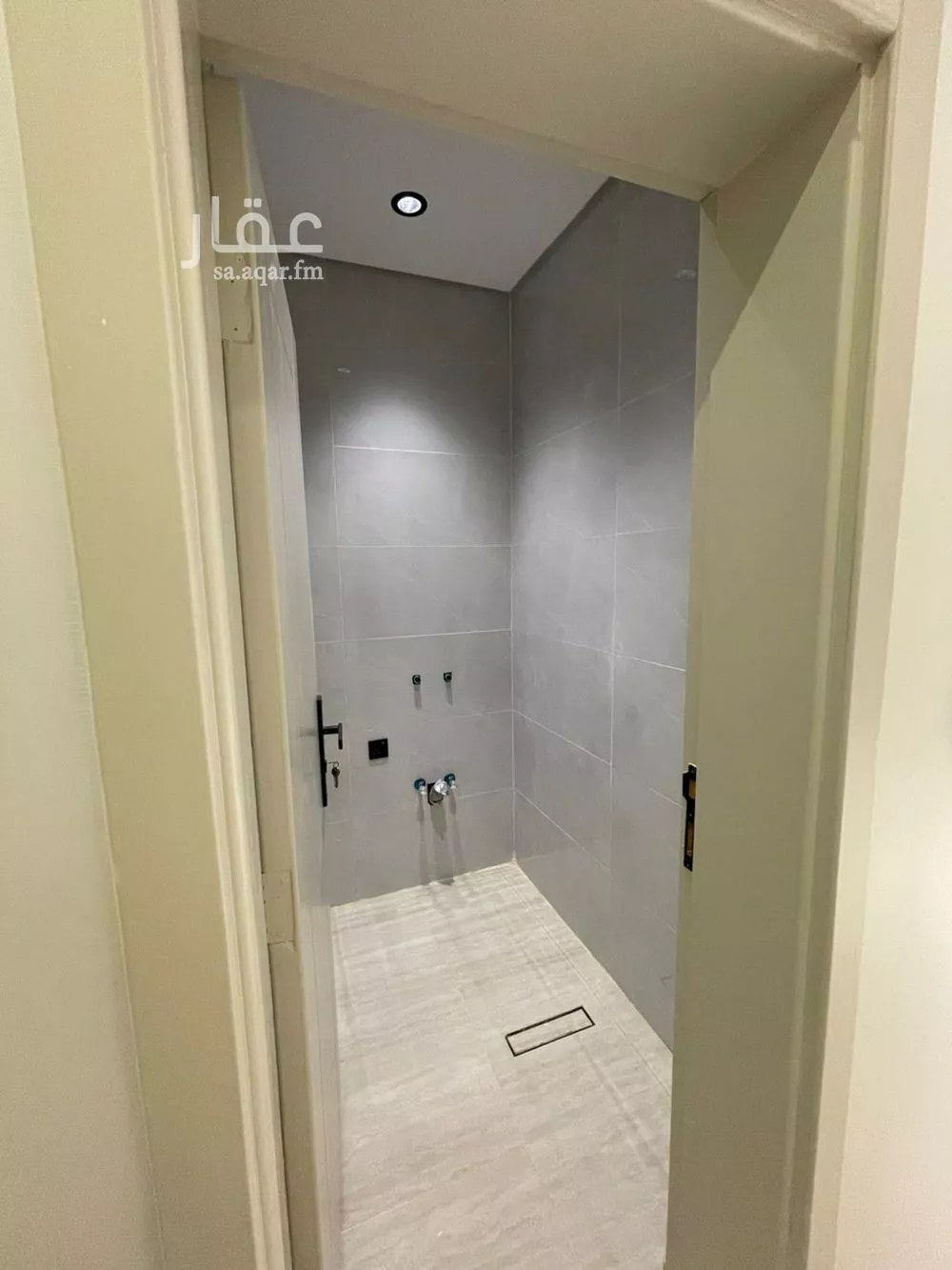 شقة 5 غرف في الملك فهد 1