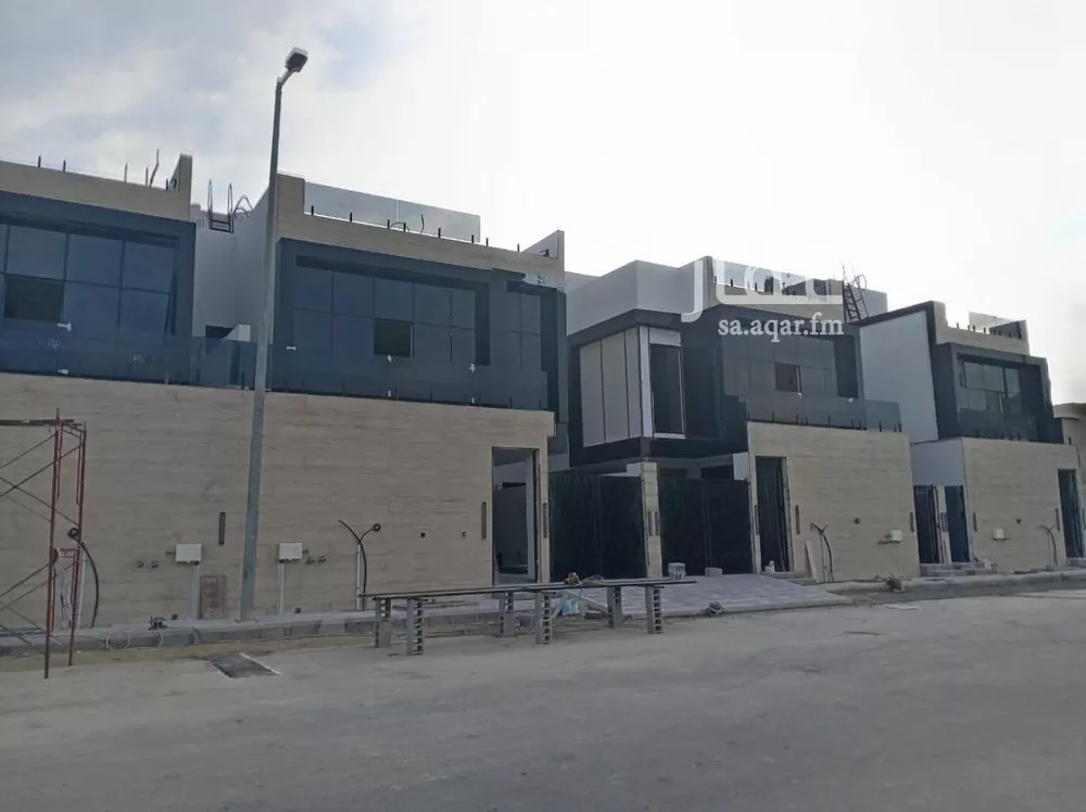 فيلا 7 غرف في الشراع