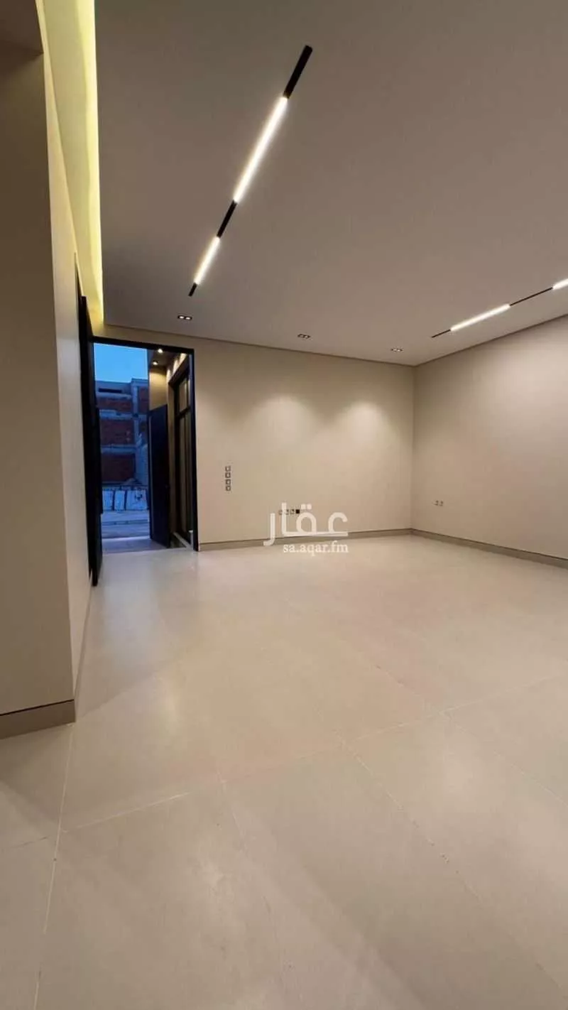 5 bedroom villa in Al Rimal 2