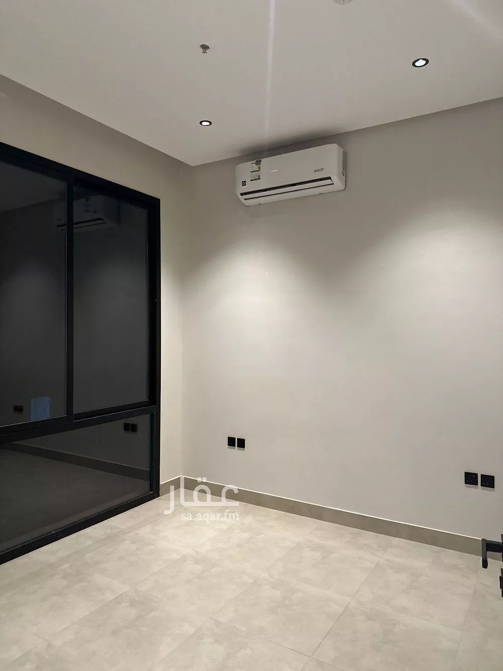 شقة 3 غرف في العارض 3