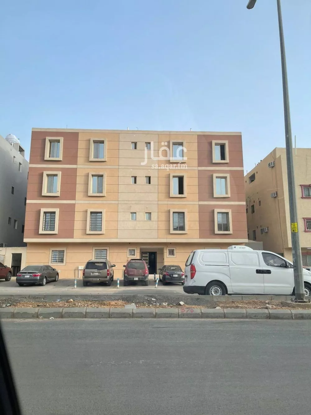 5 bedroom villa in Dhahrat Laban 1