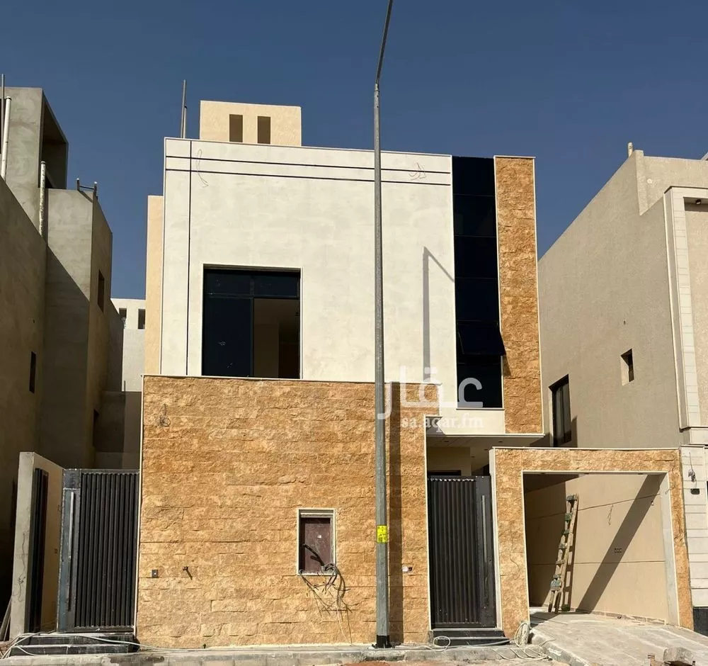 فيلا 8 غرف في الرمال